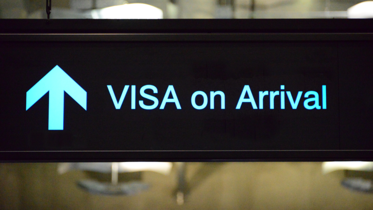 Visa on Arrival sign representing the 7-day visa policy boosting tourism in the Riau Islands.