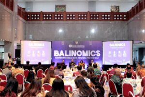 Balinomics 2025 Economic Strategies being discussed in the panel discussion at the Balinomics 2025 event hosted by Bank Indonesia's Bali Representative Office.